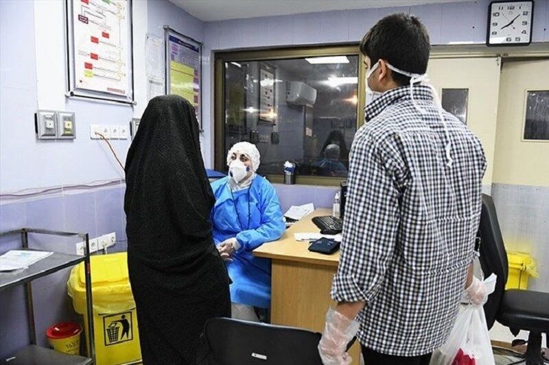 مراجعه مردم به مراکز درمانی کرونا در اصفهان افزایش یافت