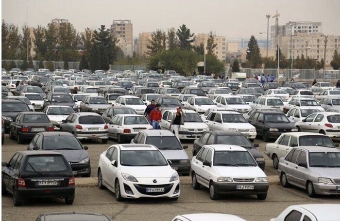 وزیر صمت: روزانه ۷۰۰ دستگاه به تولید خودرو افزوده می‌شود