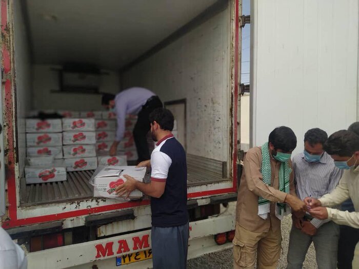 ۵۰۰ بسته مواد غذایی بین نیازمندان سرپل ذهابی توزیع شد