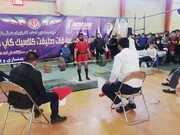 مسابقات ددلیفت مردان و بانوان در سقز برگزار می‌شود