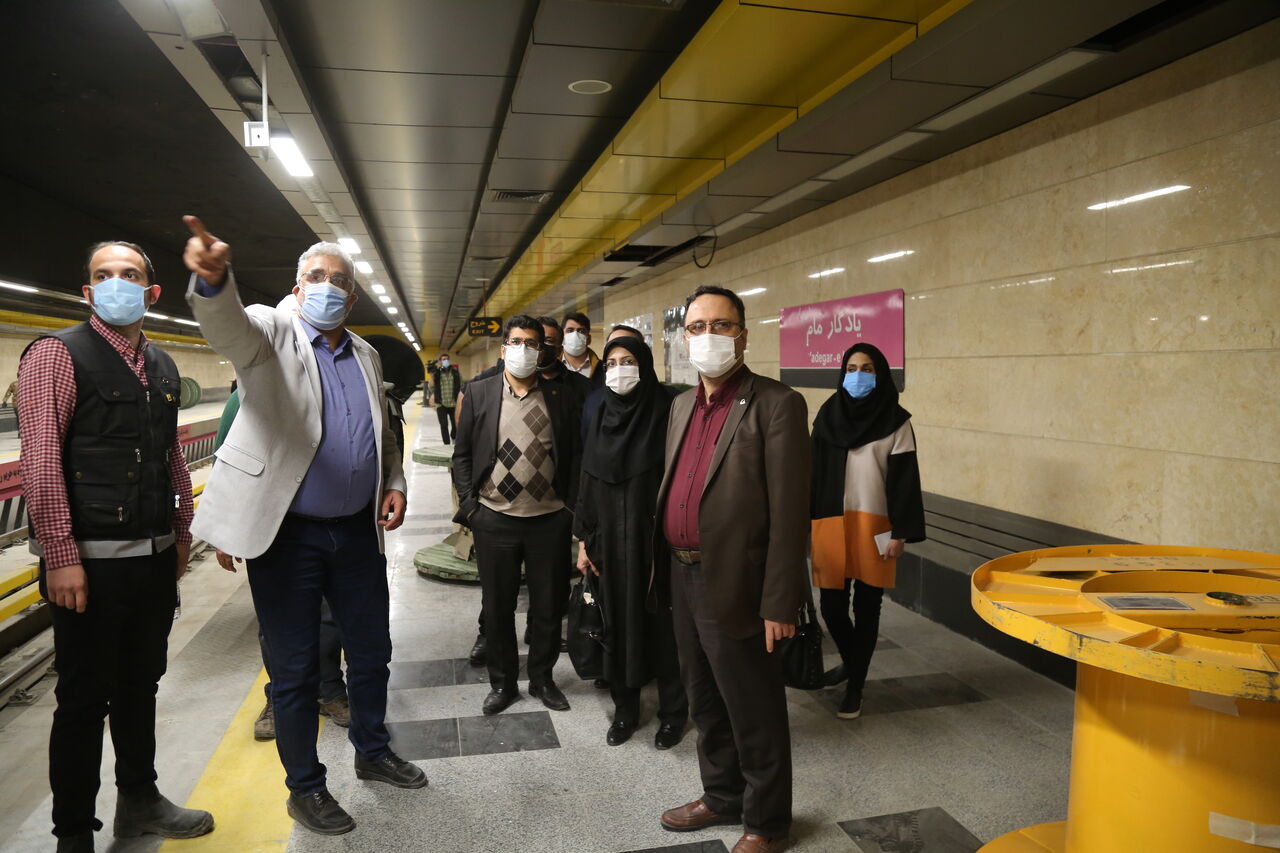ایستگاه مترو یادگار امام (ره) تهران آماده بهره‌برداری است 