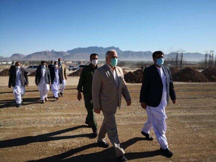 بازدید استاندار سیستان و بلوچستان از پروژه‌های عمرانی خاش