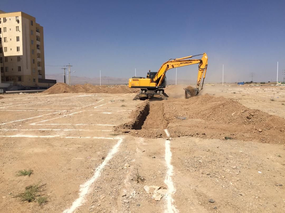 فرماندار: شرایط ساخت ۴۲۰ واحد مسکونی در اردستان فراهم شد