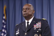 بایدن یک ژنرال سیاه پوست را به عنوان وزیر دفاع انتخاب کرد 