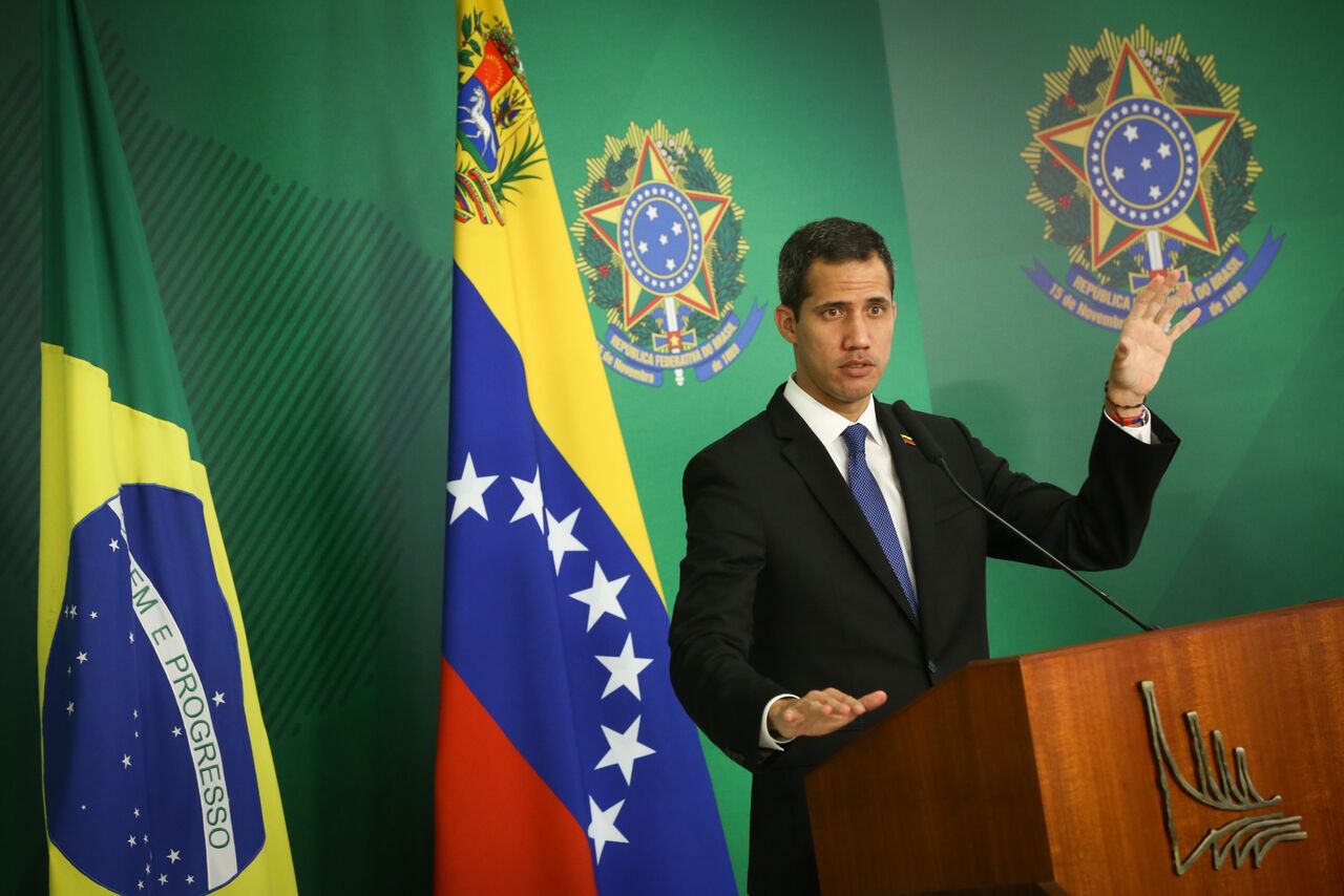 آمریکا مجوز تراکنش مالی با مخالفان دولت ونزوئلا را صادر کرد