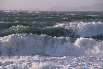 دریای خزر مواج می‌شود/ ضرورت وضع محدودیت‌های دریایی در آب‌های شمال کشور