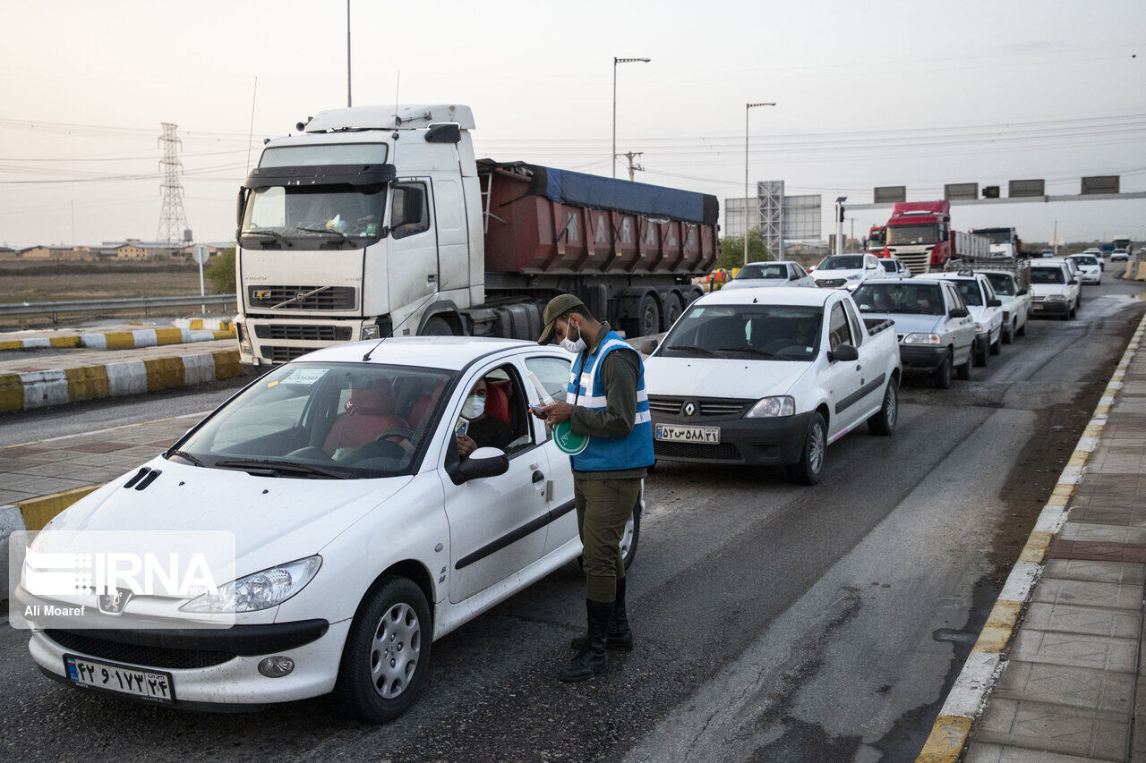 اعمال قانون خودروهای غیربومی در شهرهای تهران و کرج آغاز شد
