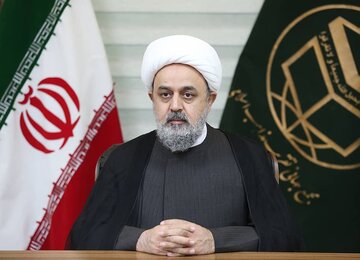 پیروان مذاهب اسلامی ساکن ایران بدون دغدغه در حال فعالیت مذهبی هستند