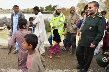 بازدید رئیس سازمان بسیج از سیلاب بلوچستان
