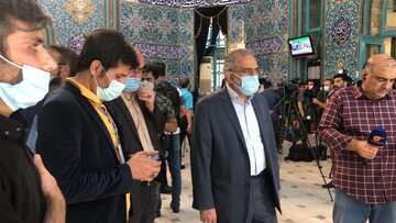 وزیر ارشاد پیشین و نماینده سابق مجلس در حسینیه ارشاد رای دادند